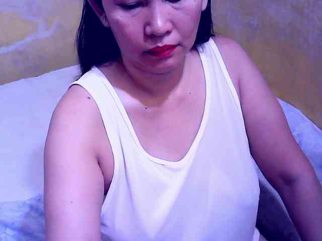 SweetMonlight webcam