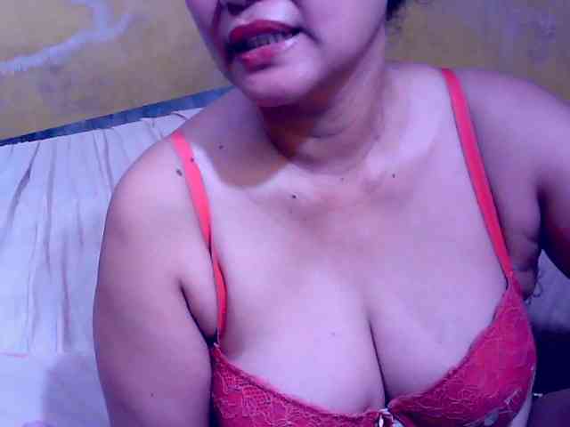 SweetMonlight webcam