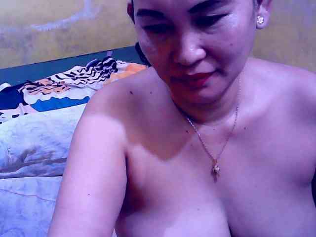 SweetMonlight webcam