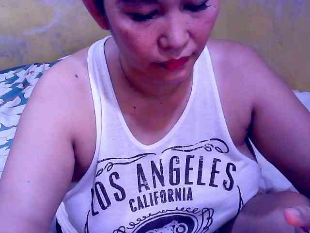 SweetMonlight webcam