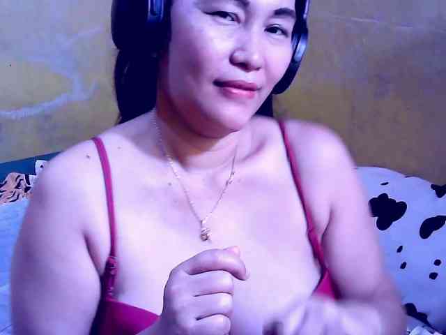 SweetMonlight webcam
