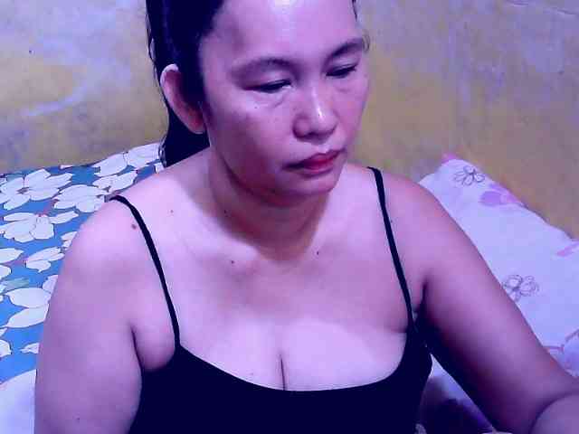 SweetMonlight webcam