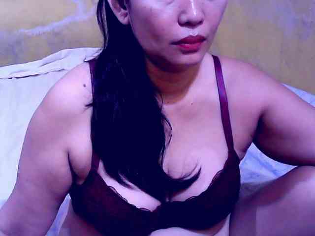 SweetMonlight webcam