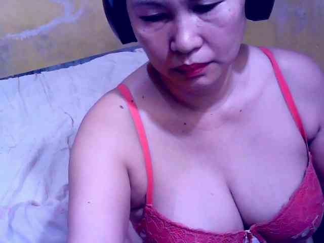 SweetMonlight webcam