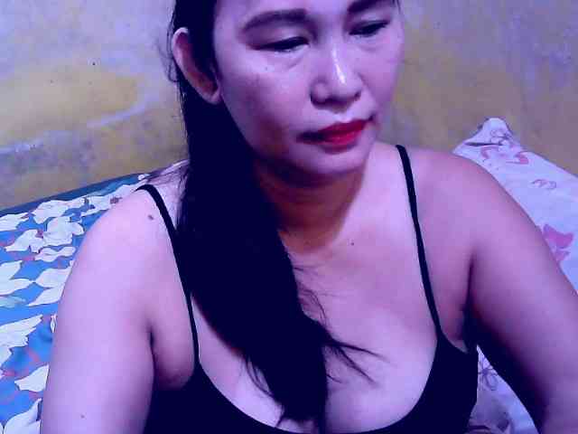 SweetMonlight webcam