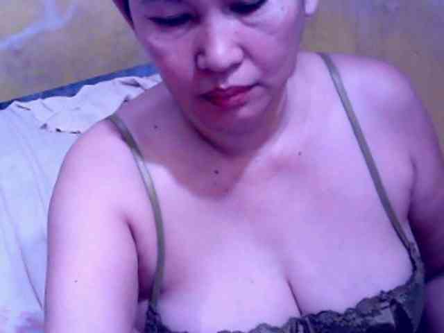 SweetMonlight webcam