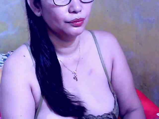 SweetMonlight webcam