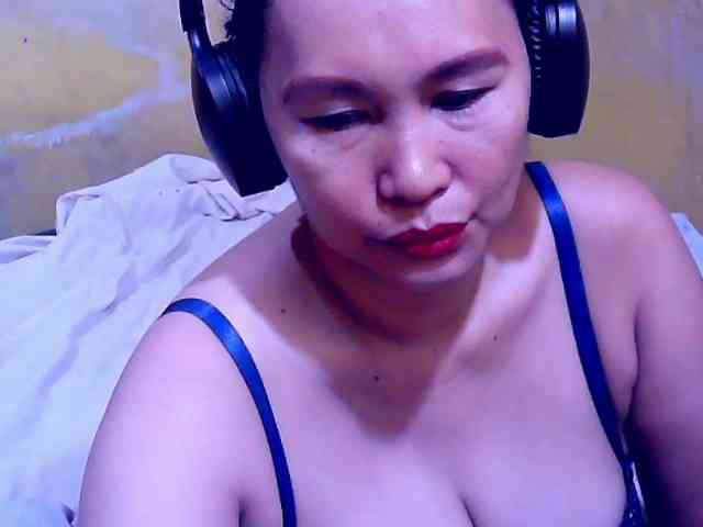 SweetMonlight webcam