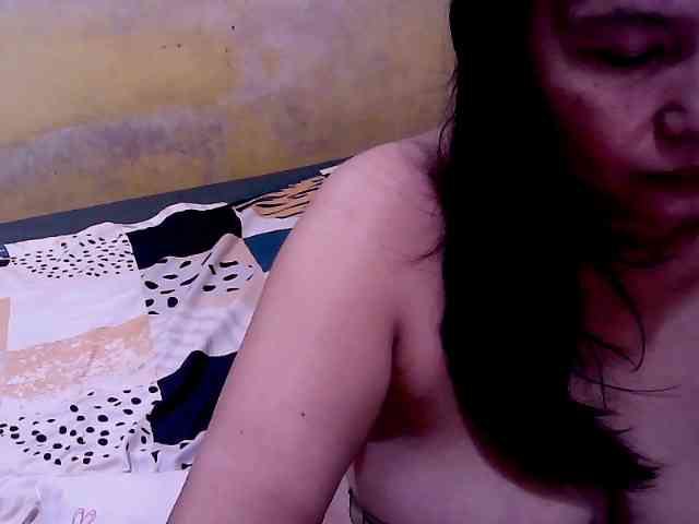 SweetMonlight webcam