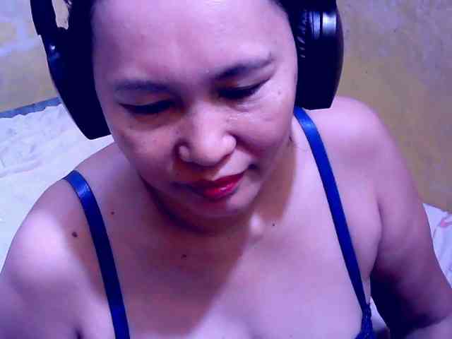 SweetMonlight webcam
