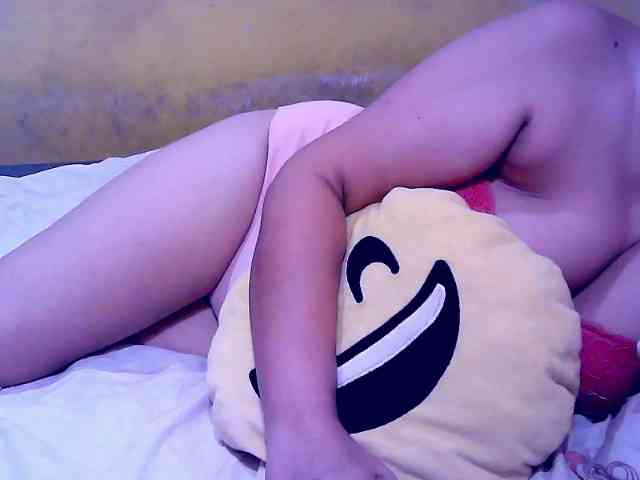 SweetMonlight webcam
