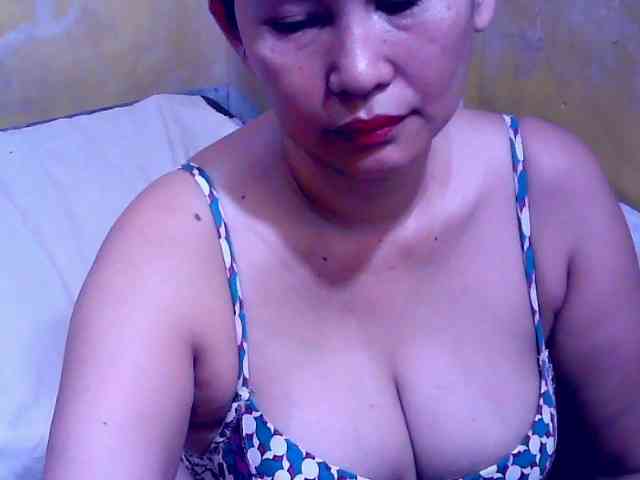 SweetMonlight webcam