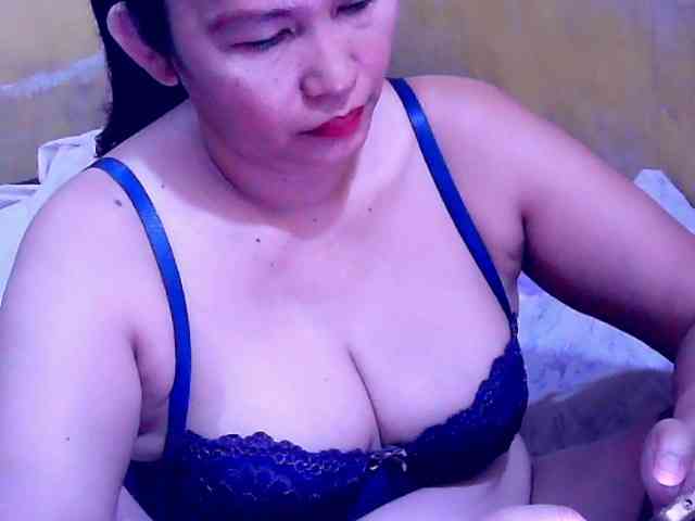 SweetMonlight webcam
