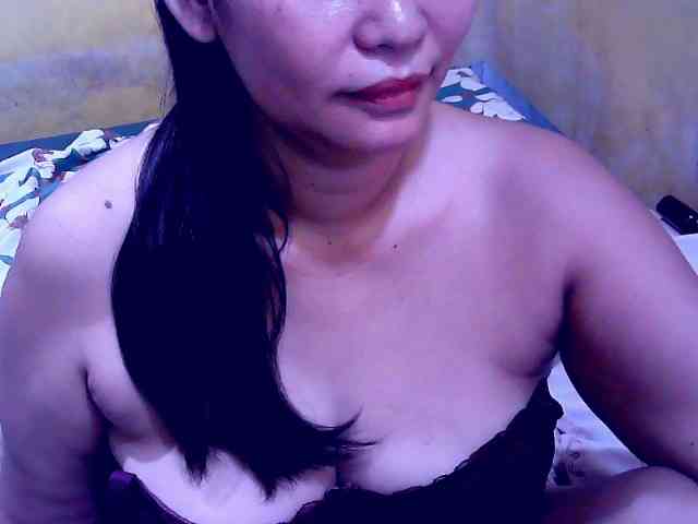 SweetMonlight webcam