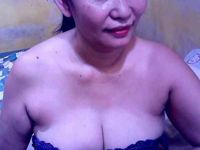 SweetMonlight webcam