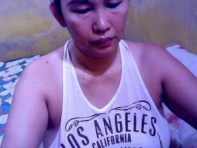 SweetMonlight webcam