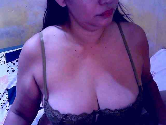 SweetMonlight webcam