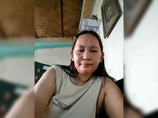 SweetMonlight webcam