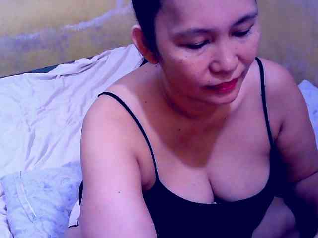 SweetMonlight webcam