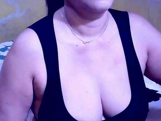 SweetMonlight webcam