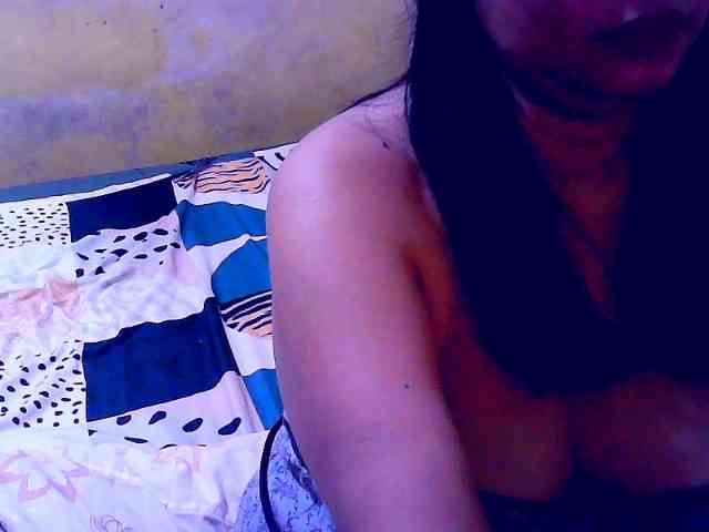 SweetMonlight webcam