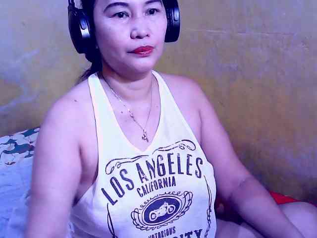 SweetMonlight webcam