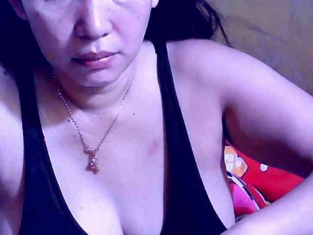 SweetMonlight webcam