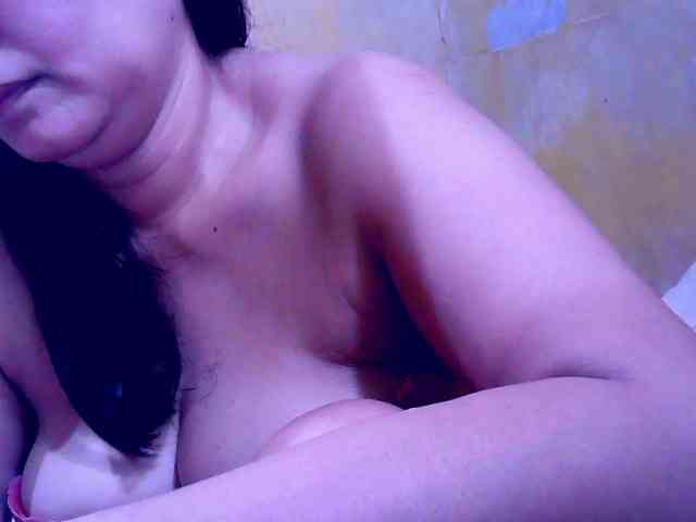 SweetMonlight webcam