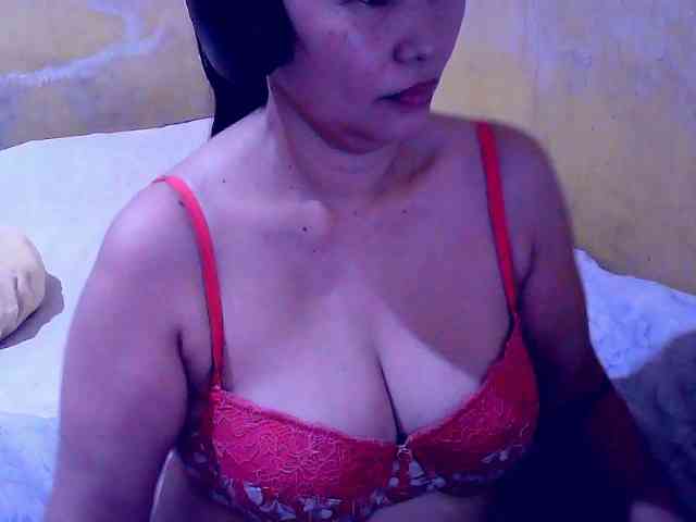 SweetMonlight webcam