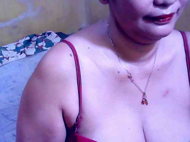 SweetMonlight webcam