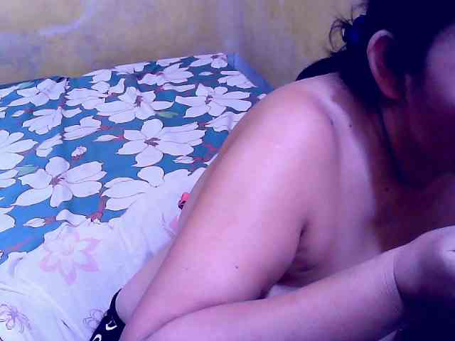SweetMonlight webcam