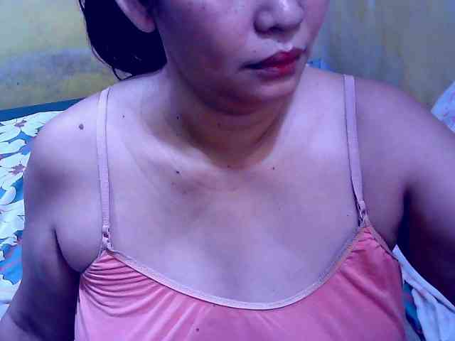 SweetMonlight webcam
