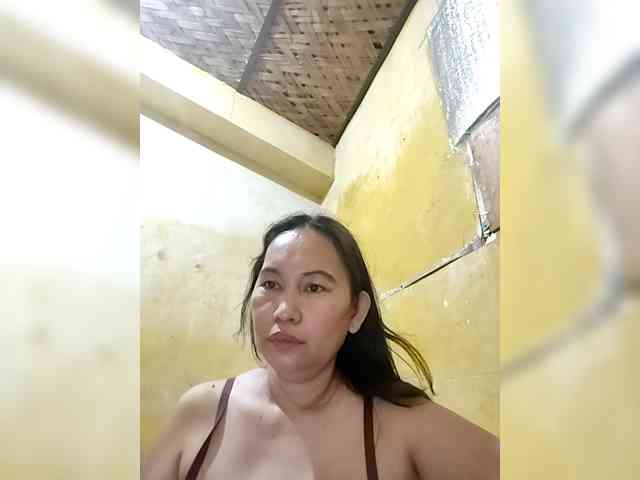 SweetMonlight webcam