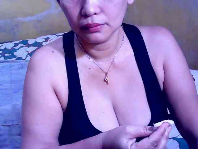 SweetMonlight webcam