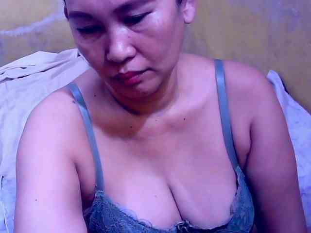 SweetMonlight webcam