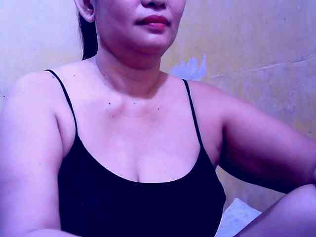 SweetMonlight webcam