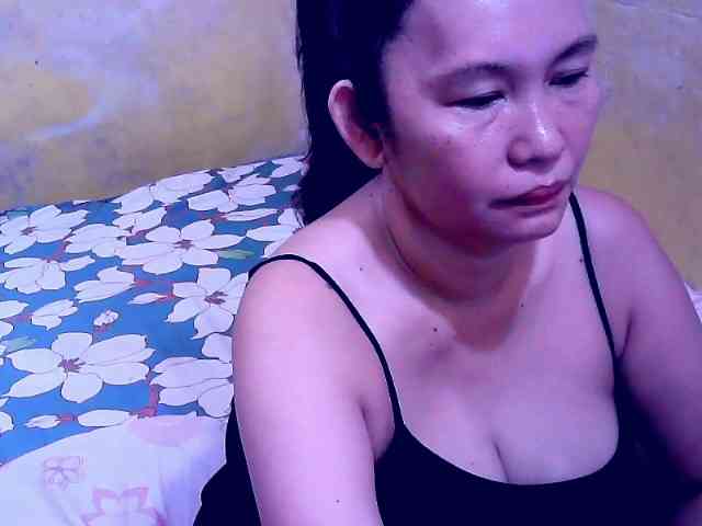 SweetMonlight webcam