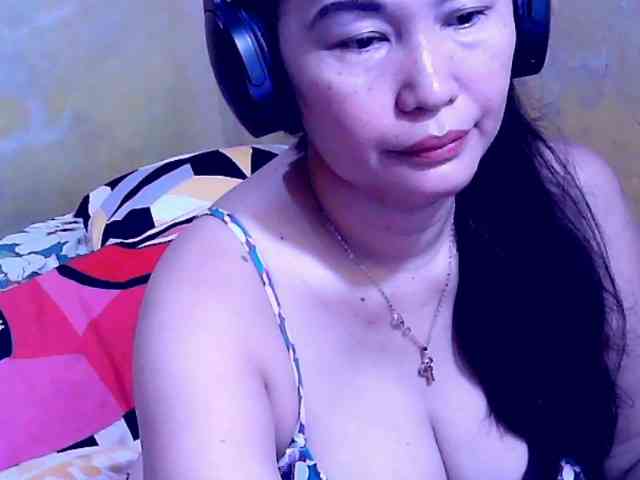SweetMonlight webcam