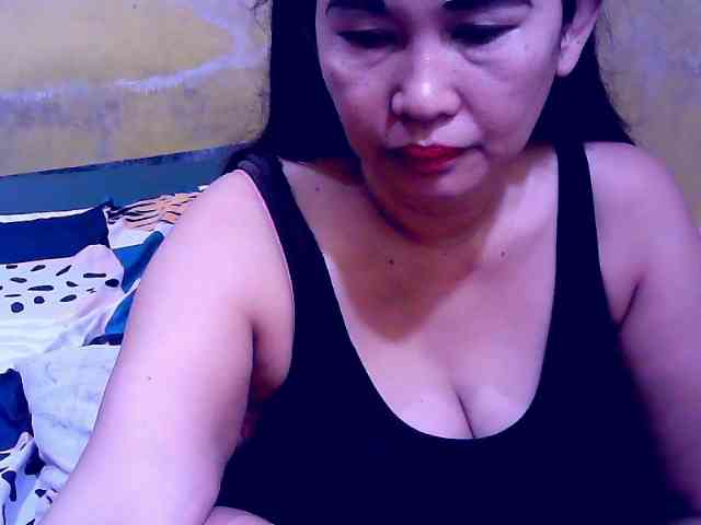 SweetMonlight webcam