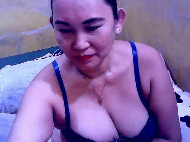 SweetMonlight webcam