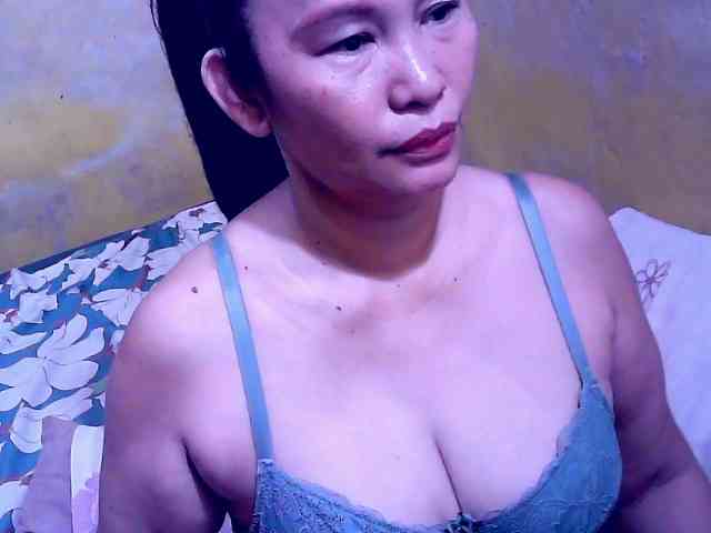 SweetMonlight webcam