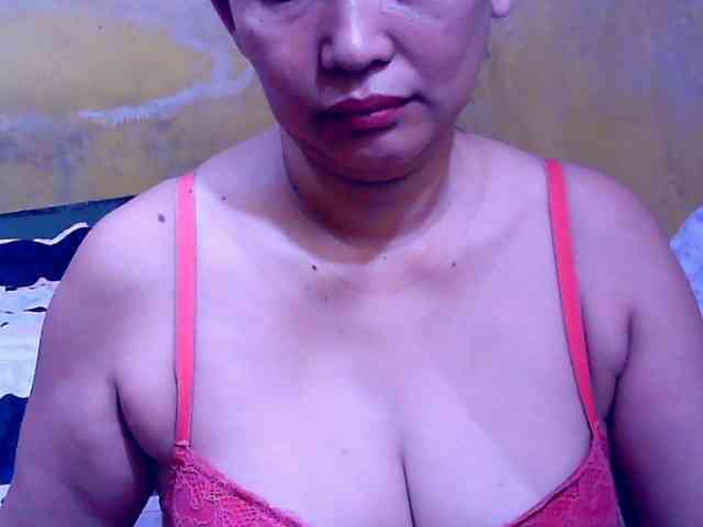 SweetMonlight webcam