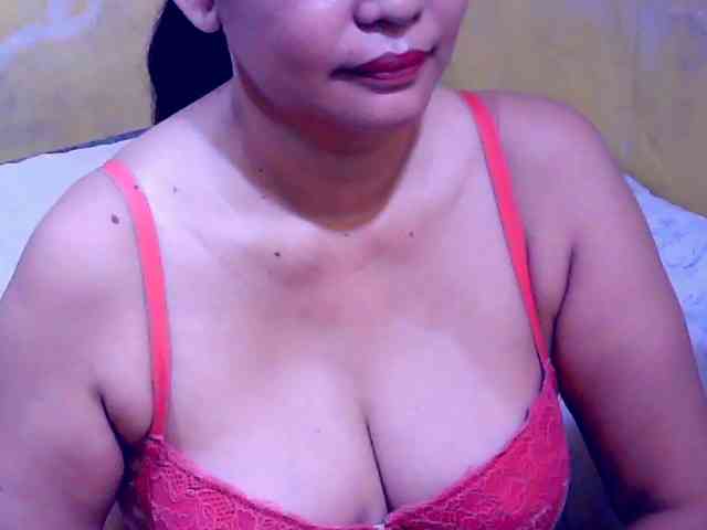 SweetMonlight webcam