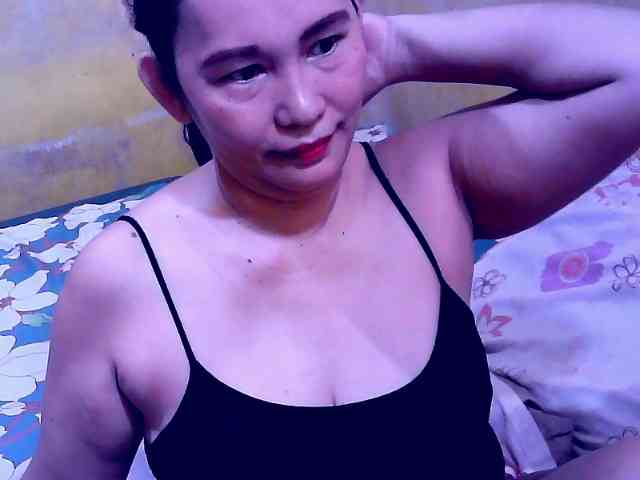 SweetMonlight webcam