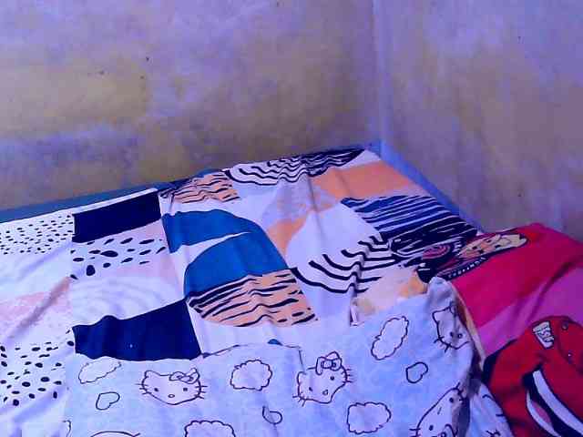 SweetMonlight webcam