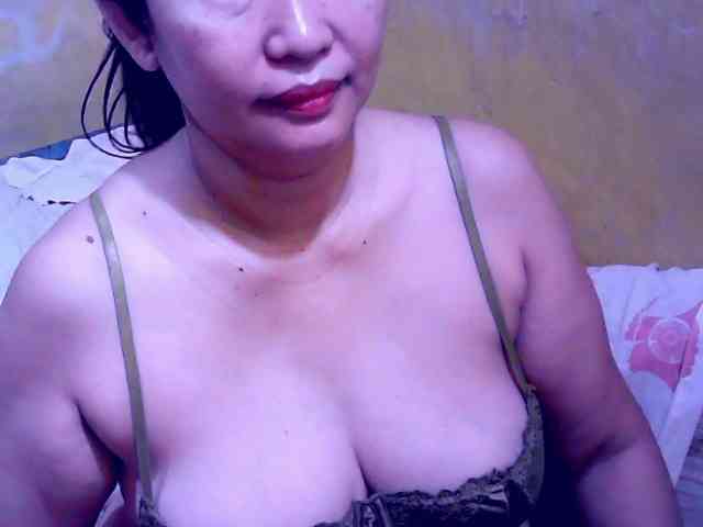 SweetMonlight webcam