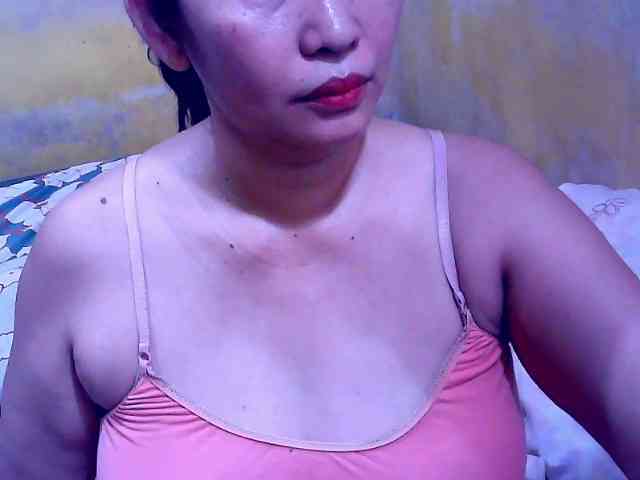 SweetMonlight webcam