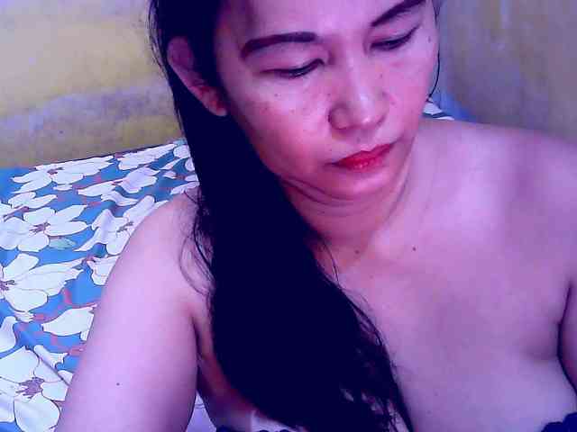 SweetMonlight webcam