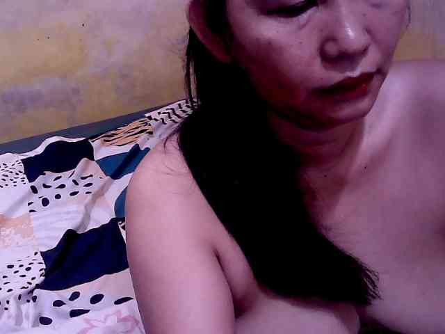 SweetMonlight webcam