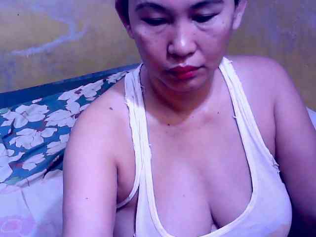 SweetMonlight webcam